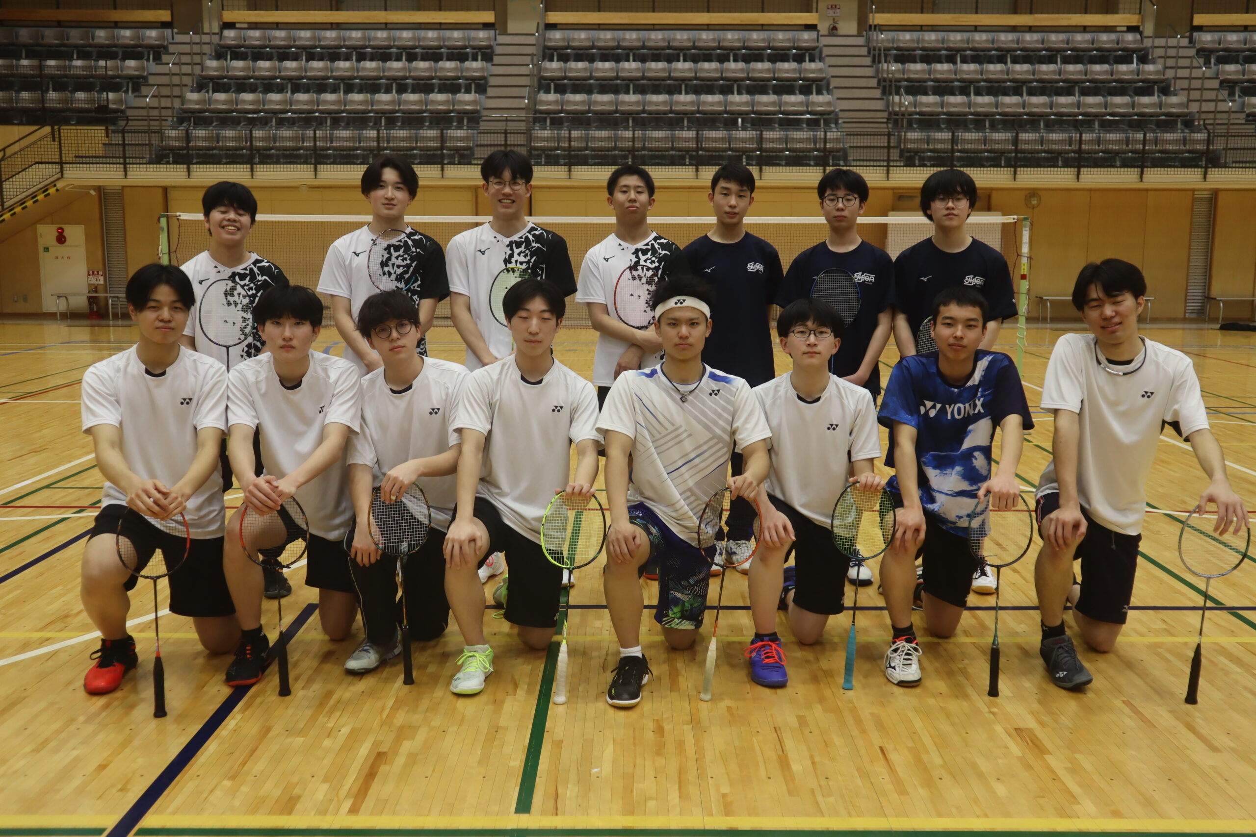 男子バドミントン部