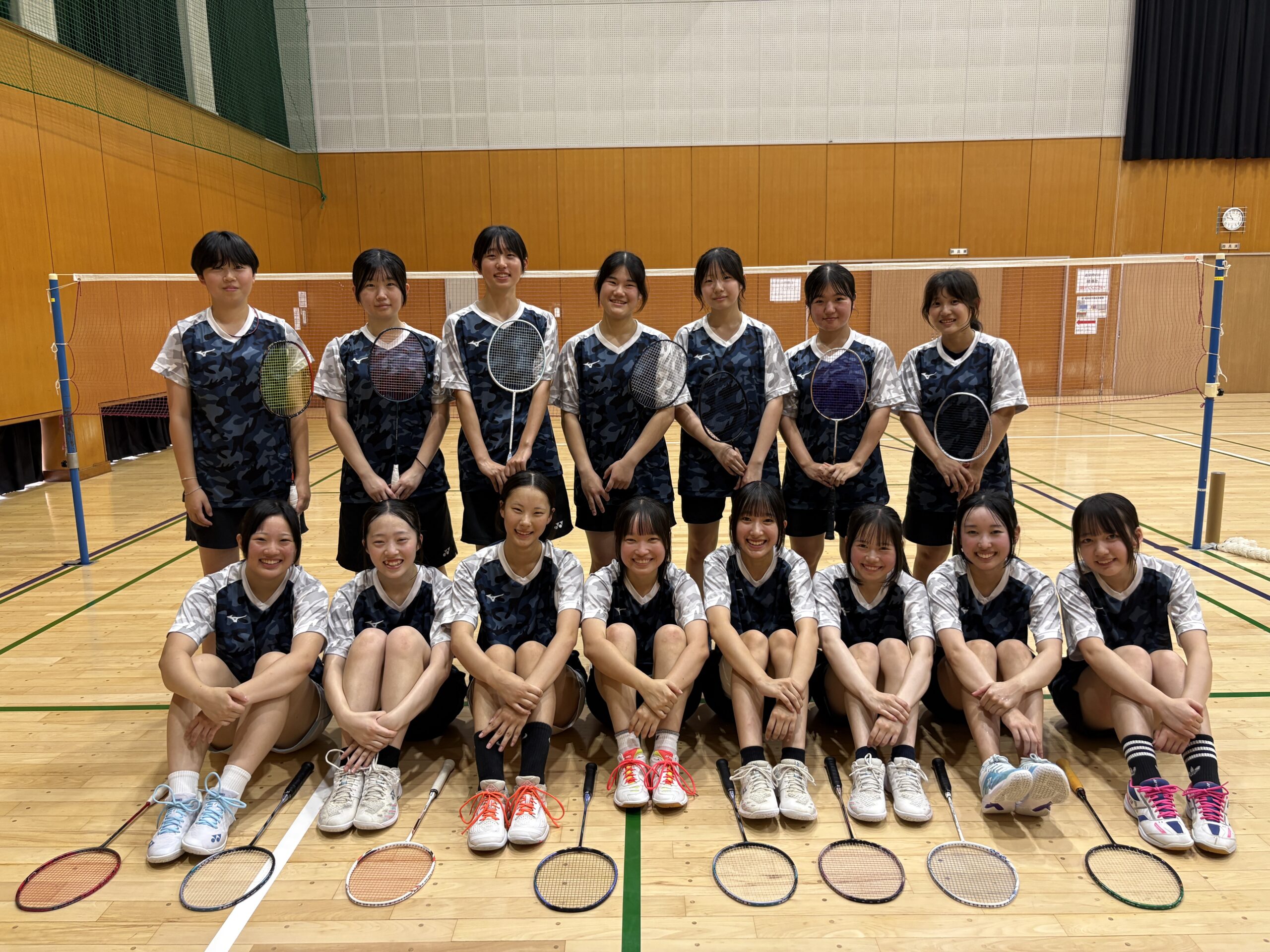 女子バドミントン部